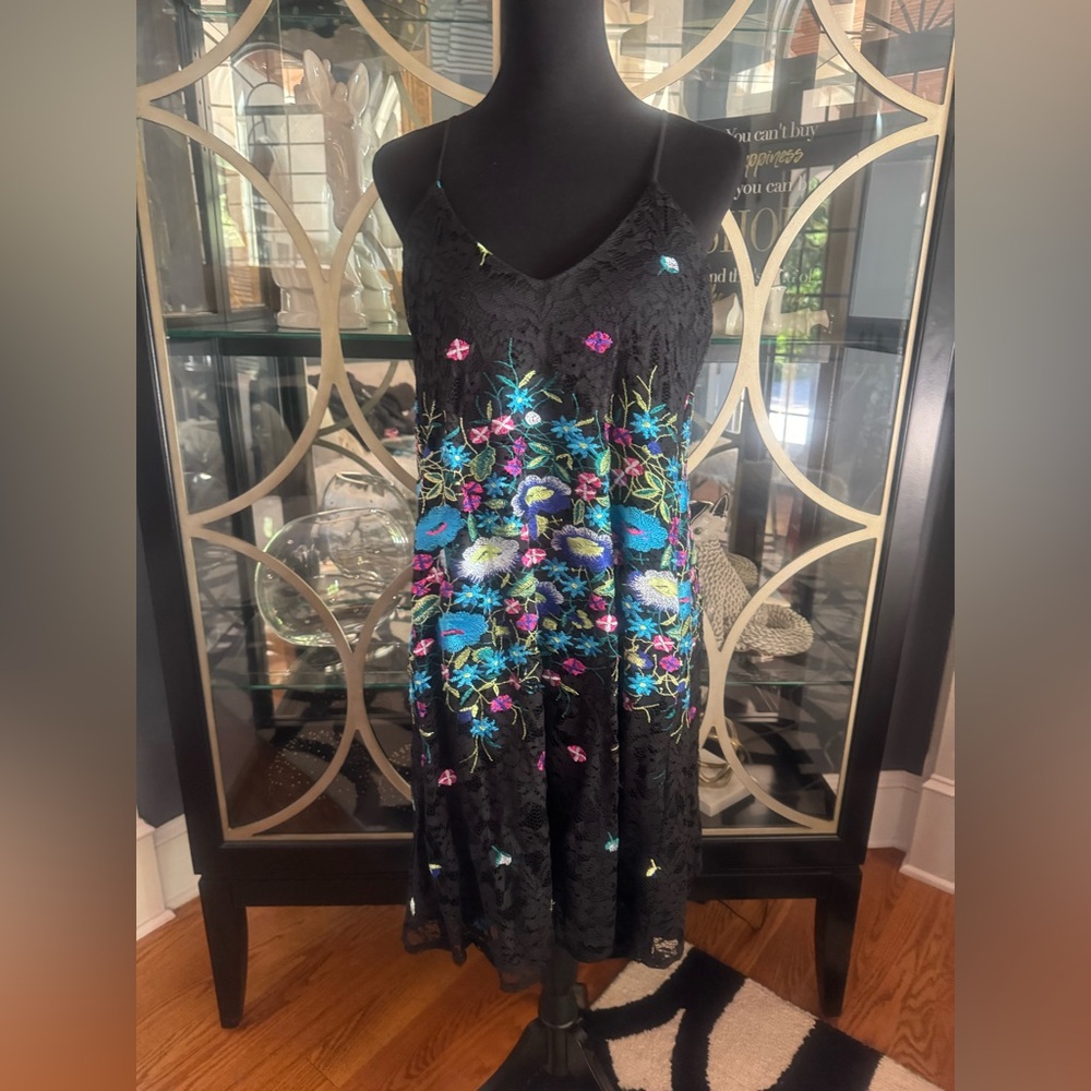Black Floral Embroidered Midi Dress - Sleeveless V-Neck